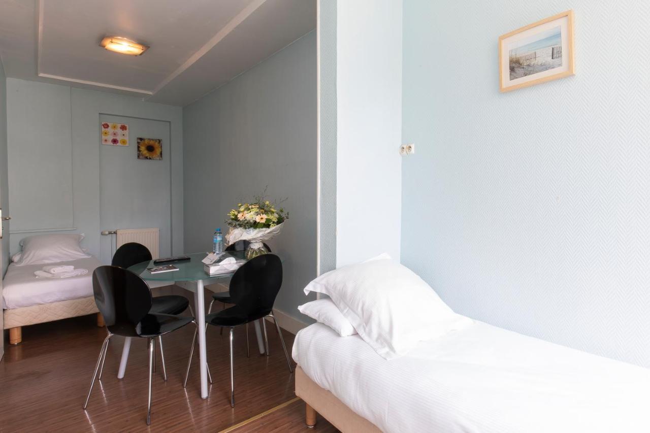 Logis Les Sables D'or - Institut De Beaute Hotel Stella-Plage